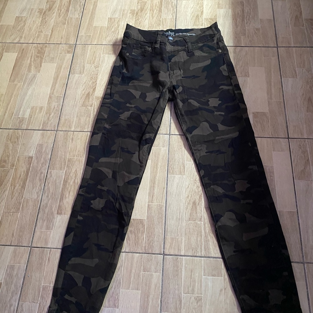 New York And Company Camouflage Skinny Jeans
